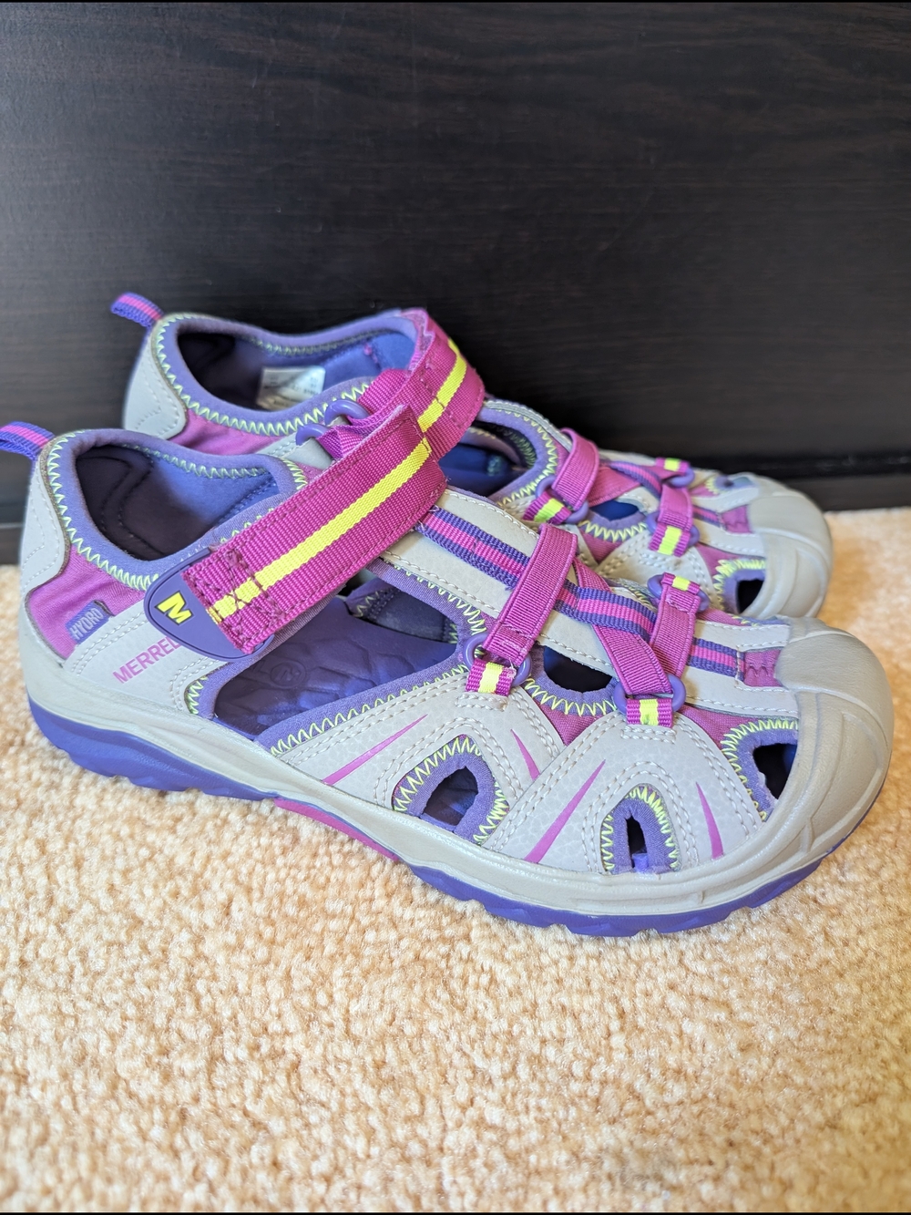 Merrell JR Hydro Hiker Sandals Like NEW 2Y